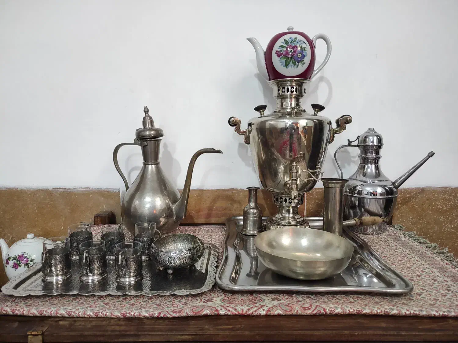 وسایل قدیمی|کلکسیون اشیاء عتیقه|آباده, |دیوار