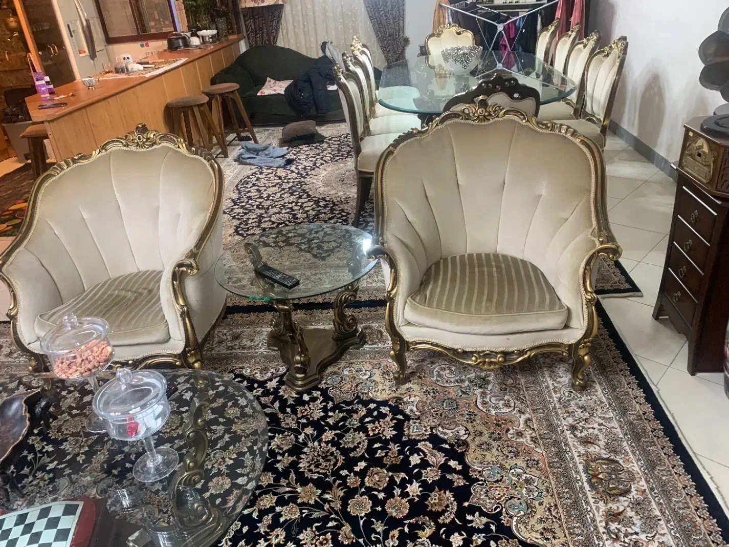 مبل ونهار خوری|مبلمان خانگی و میز عسلی|رشت, ساغری سازان|دیوار