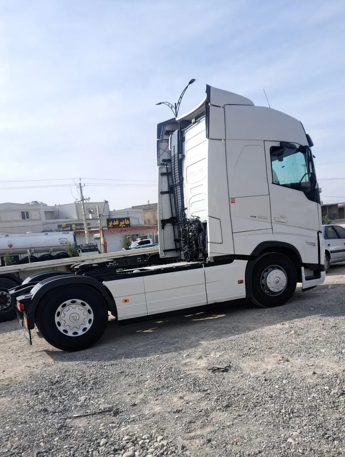 ولوو اف اچ ۵۰۰ یورو ۶|خودرو سنگین|اسلام‌شهر, شهرک احمدیه|دیوار