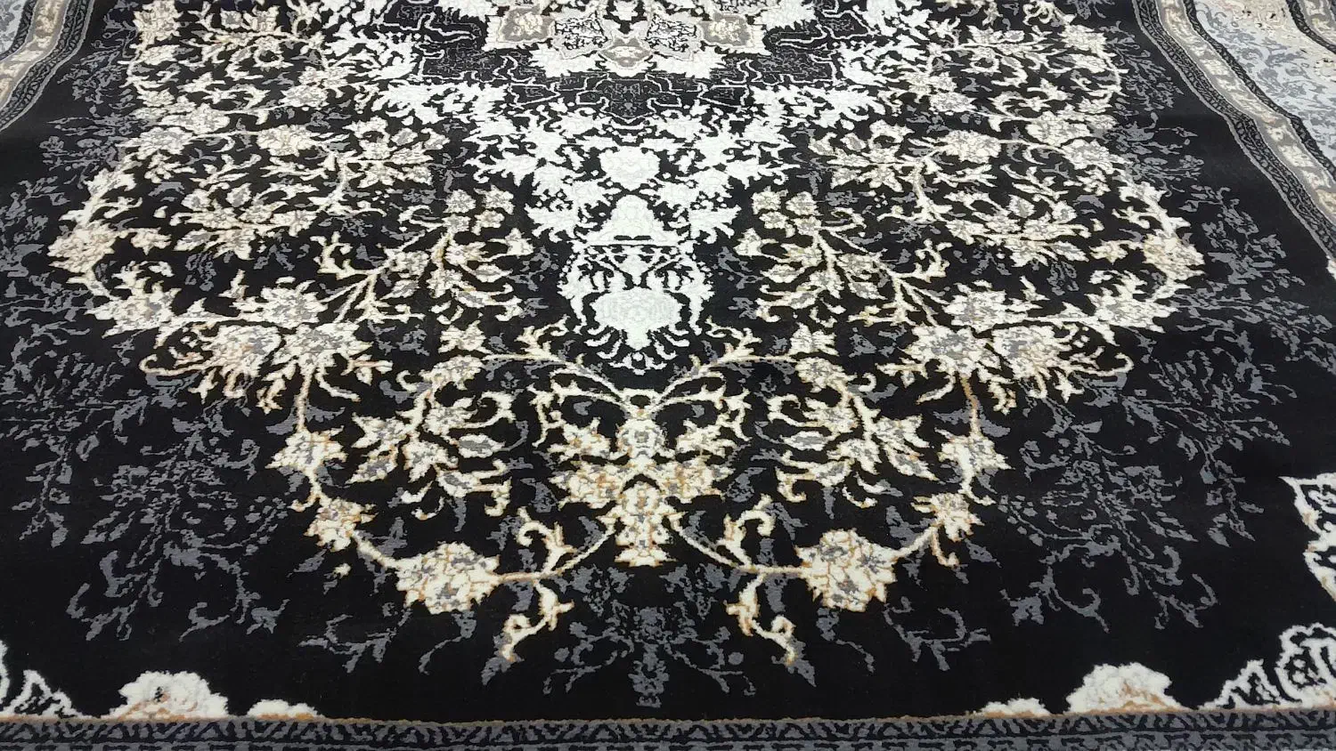 فرش بسیار زیبا آکبند|فرش|مبارکه, |دیوار