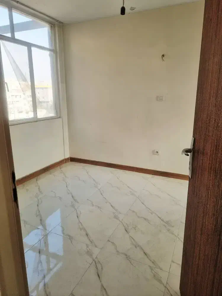 ۶۷ متر ،یکخواب،طرشت