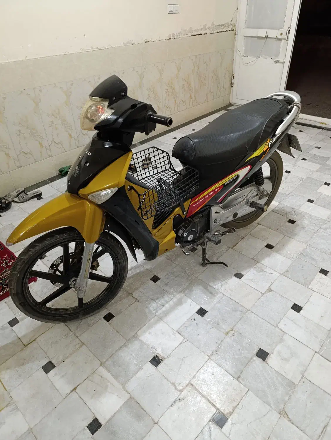 موتور لاکی|موتورسیکلت|بیرجند, |دیوار