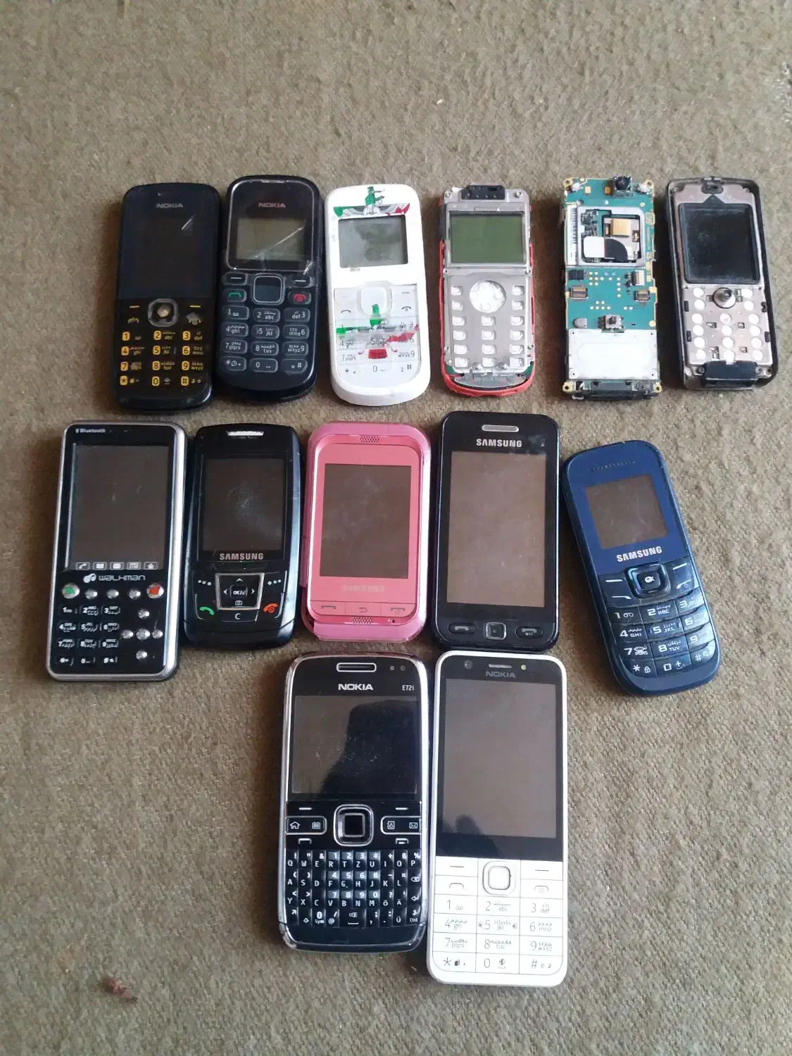 تعدای گوشی قابل تعمیر و نیاز به باطری|موبایل|شیراز, عادل آباد|دیوار