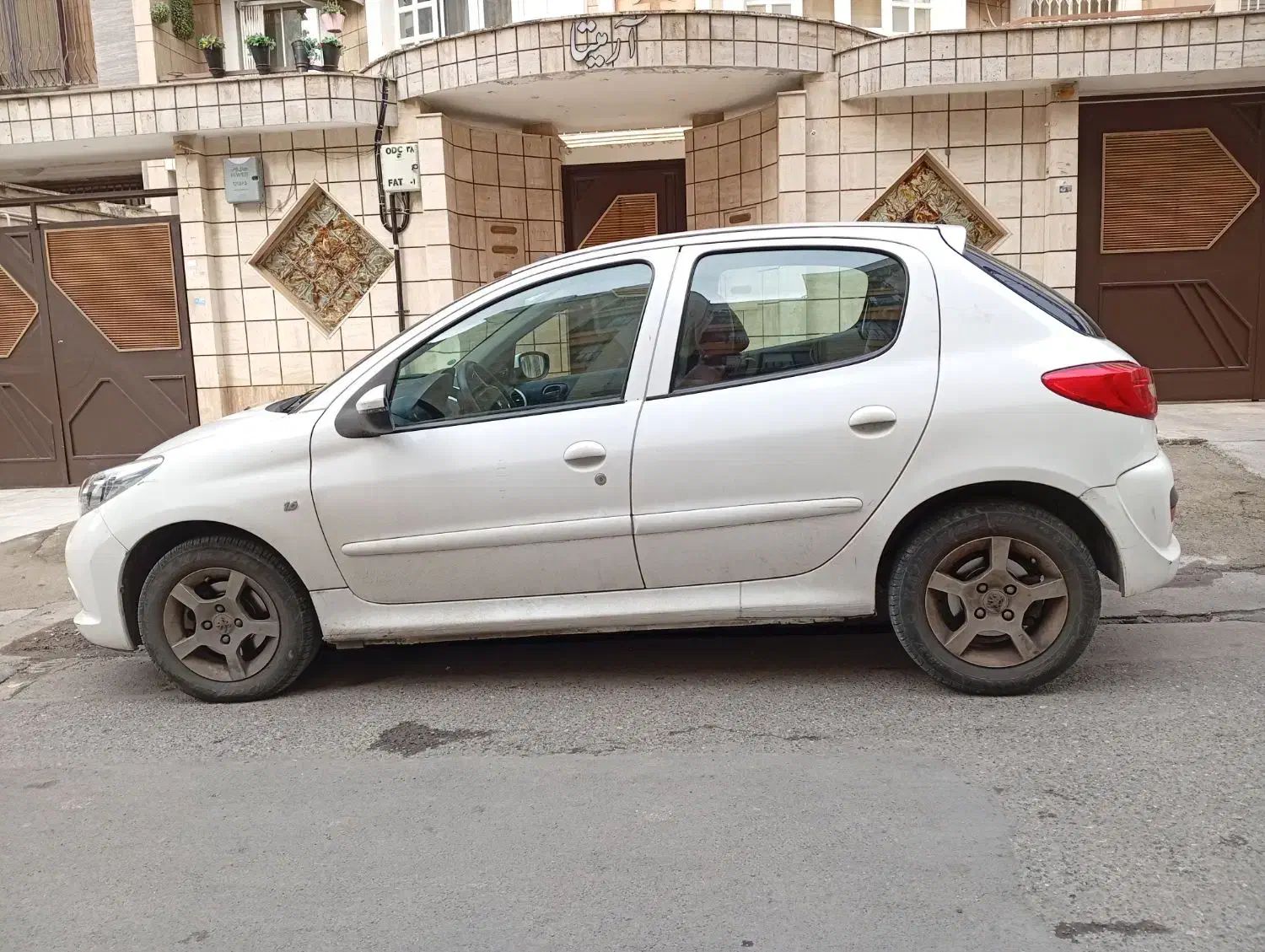 ۲۰۷ اتومات مدل ۹۷|خودرو سواری و وانت|گرگان, |دیوار