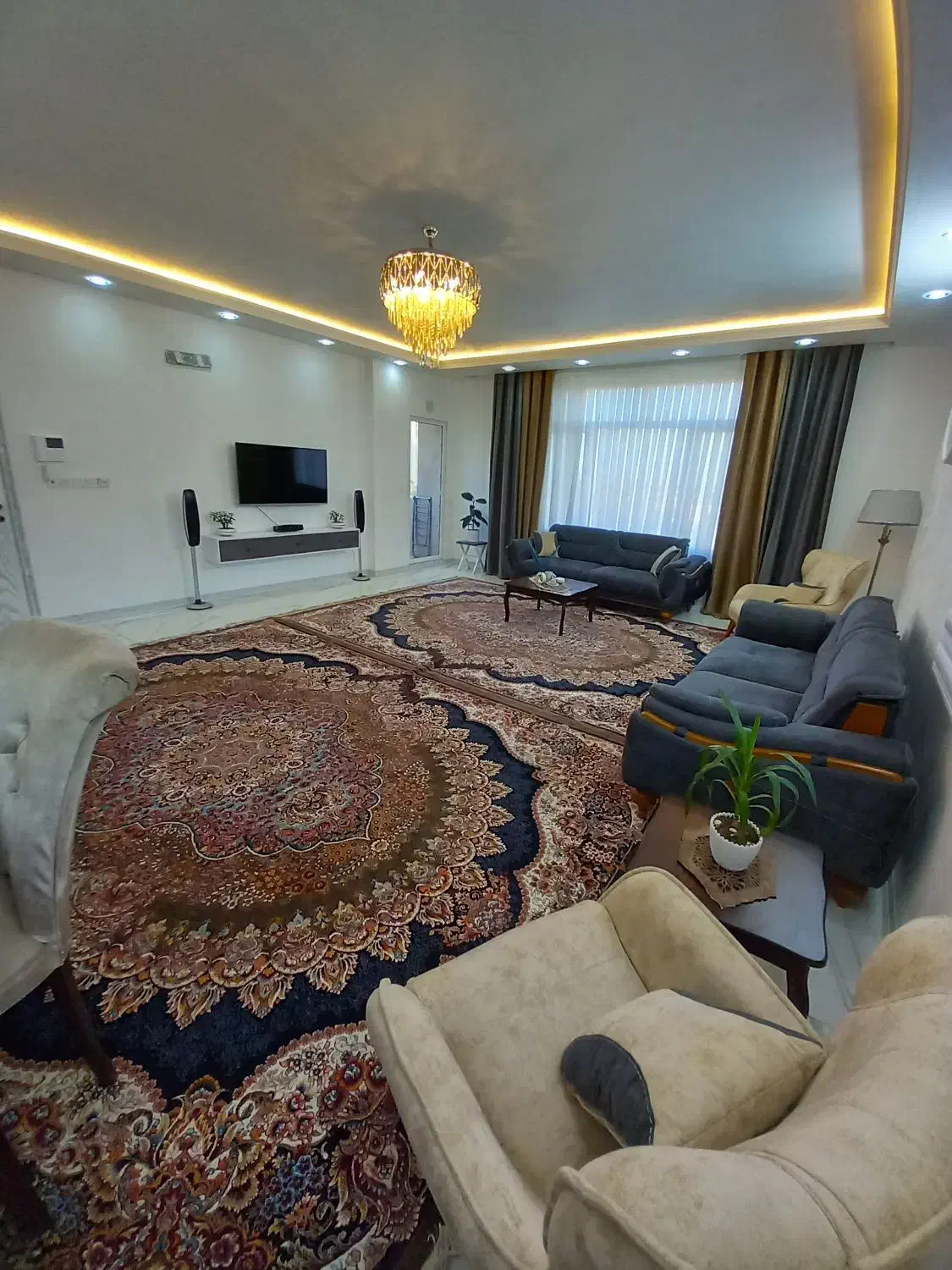 فروش اپارتمان سه نبش  اسانسور پارکینگ اختصاصی|فروش آپارتمان|مشهد, خواجه ربیع|دیوار