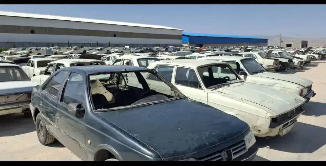 اسقاط پیکان،پراید،پی کی،آردی،|خودرو سواری و وانت|اصفهان, راه آهن|دیوار