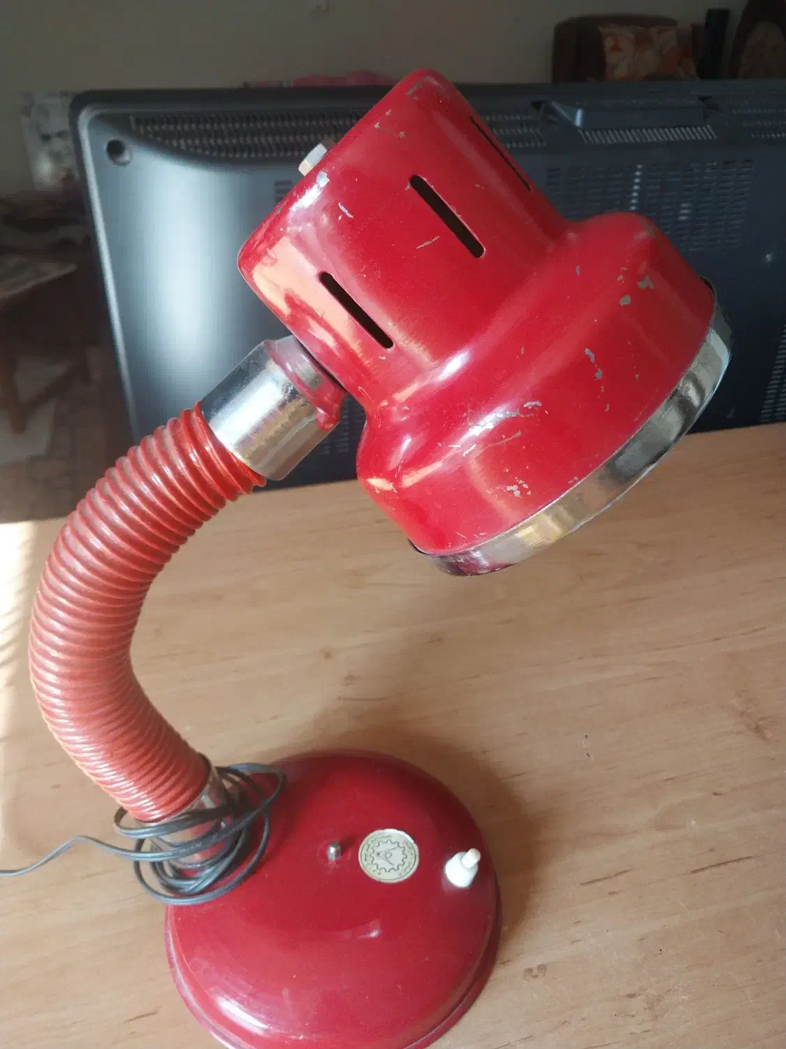 مطالعه|سایر لوازم برقی|کیش, |دیوار