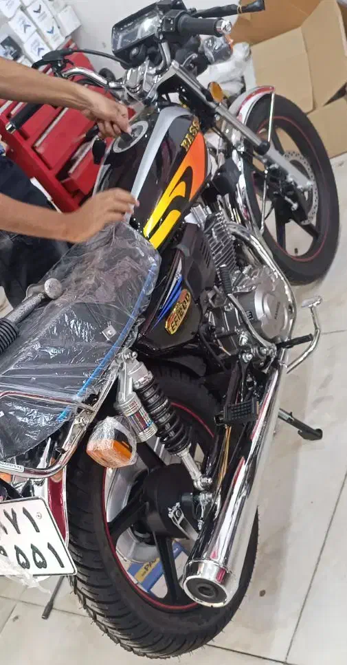 موتور ۲۰۰ بالانسر دار|موتورسیکلت|مشهد, رباط طرق|دیوار