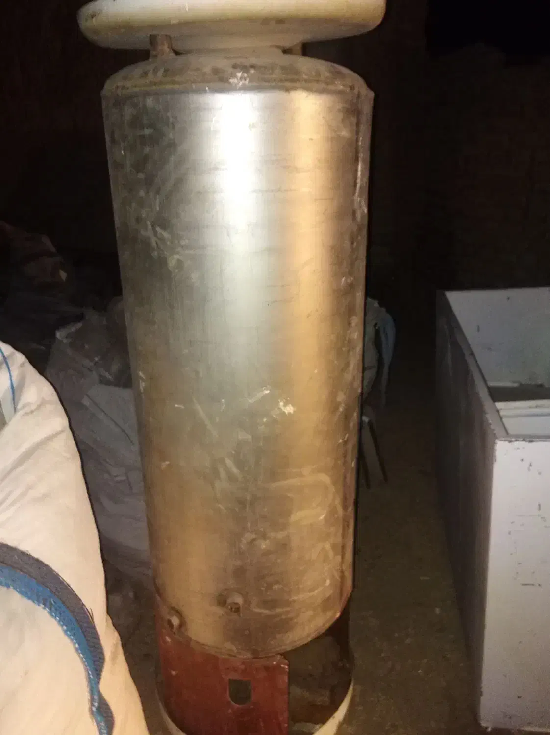 آبگرمکن زمینی|آبگرمکن، پکیج، شوفاژ|خمین, |دیوار