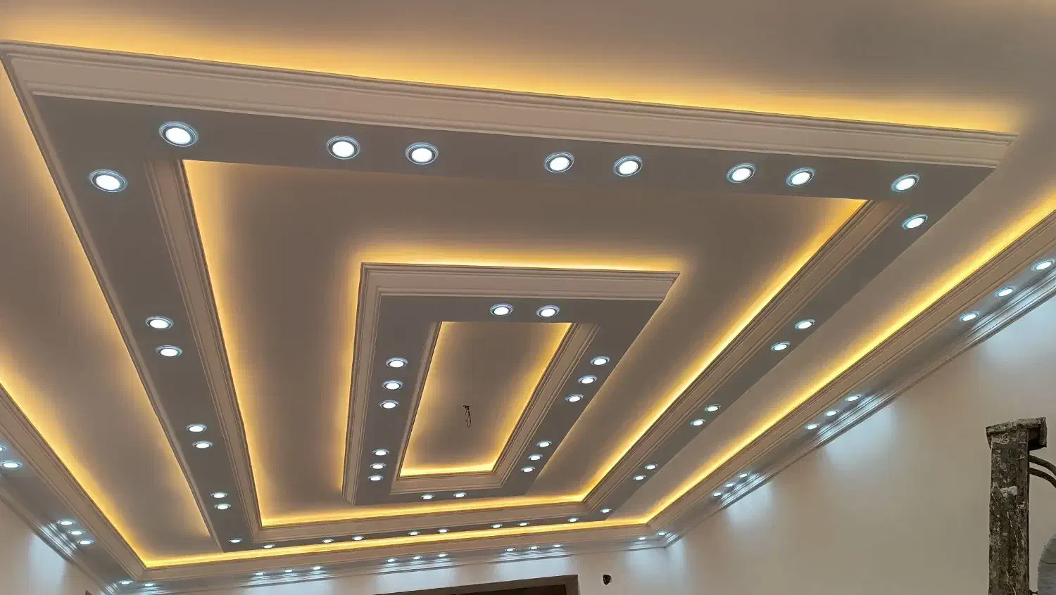 برق کشی ساختمان .تاسیسات آب وه فاضلاب|خدمات پیشه و مهارت|ملکشاهی, |دیوار