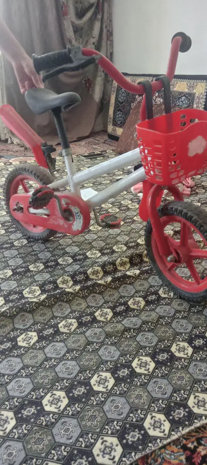کالسکه.دوچرخه سایز ۱۲.عروس هلندی سخنگو.|کالسکه و لوازم جانبی|اردبیل, |دیوار