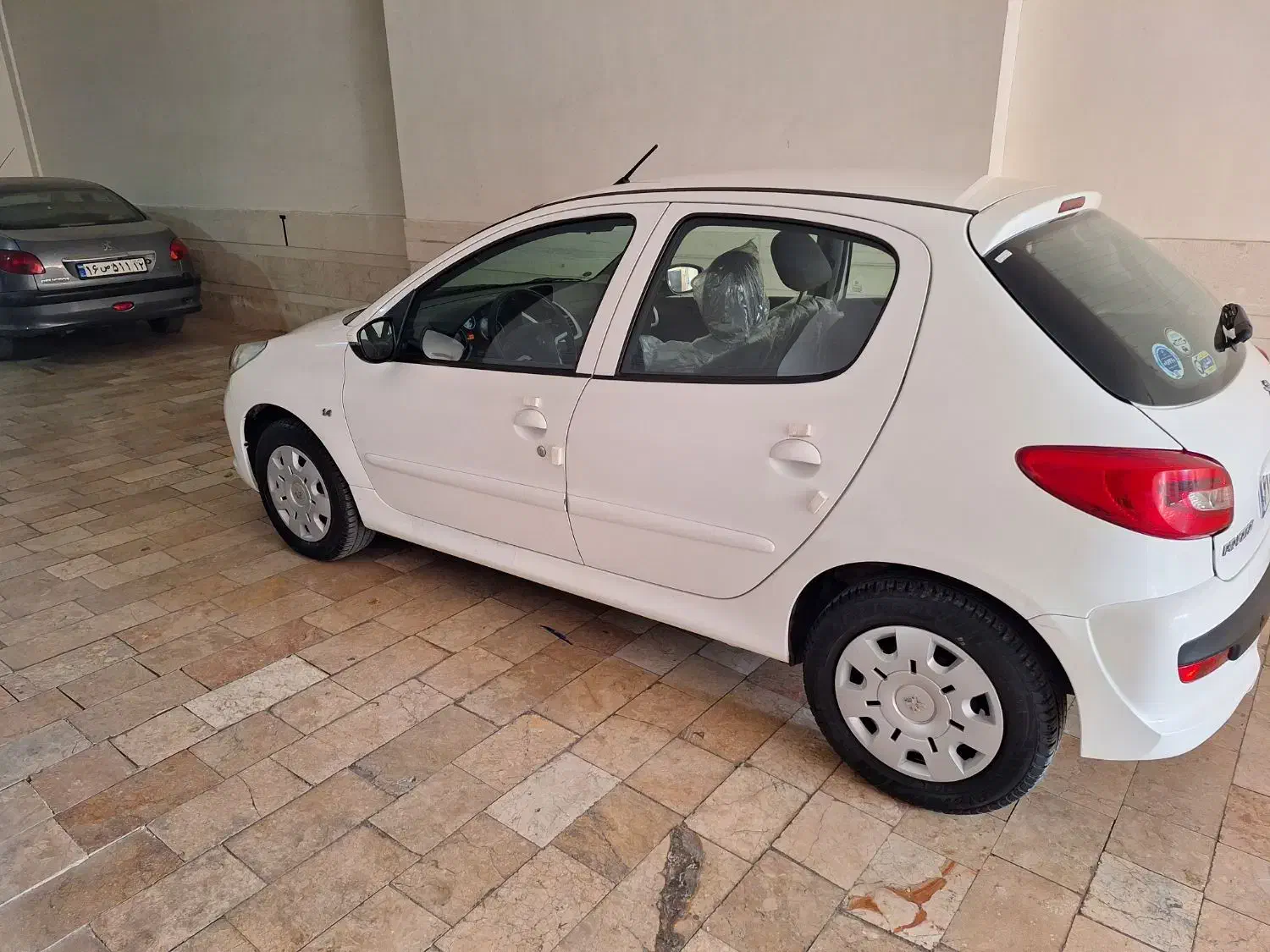 پژو 207 بسیار تمیز|خودرو سواری و وانت|مشهد, جانباز|دیوار