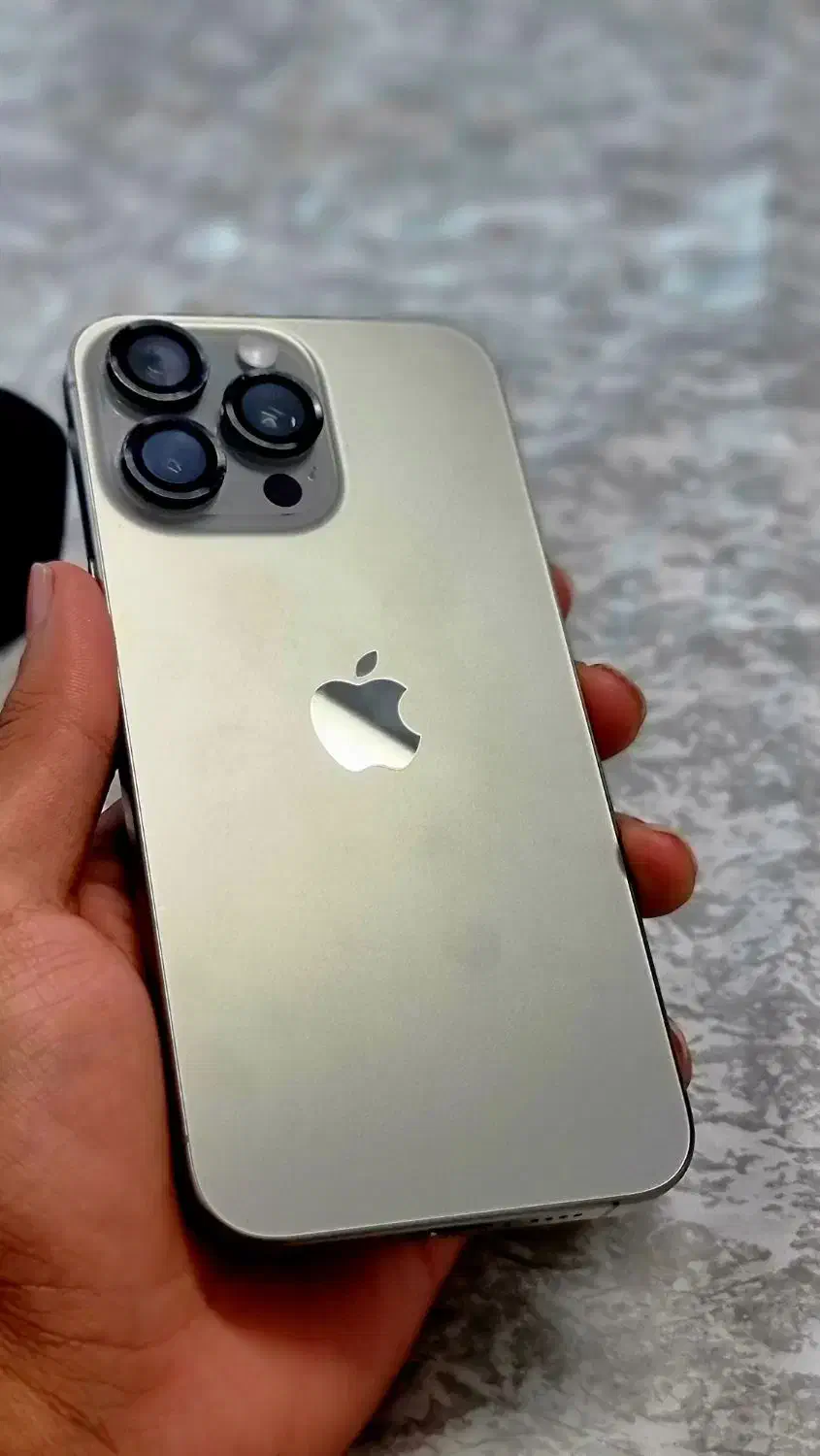 iPhone 15 pro max 256gig رنگ natural|موبایل|اصفهان, مرداویج|دیوار