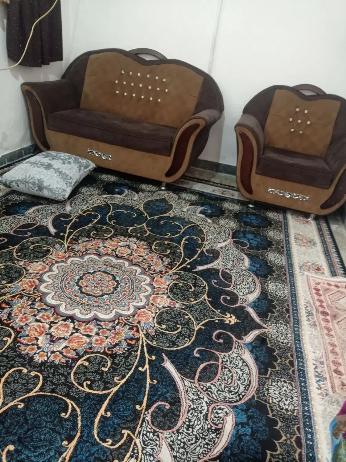 مبل ۷نفره|مبلمان خانگی و میز عسلی|پاکدشت, پاکدشت (مامازند)|دیوار