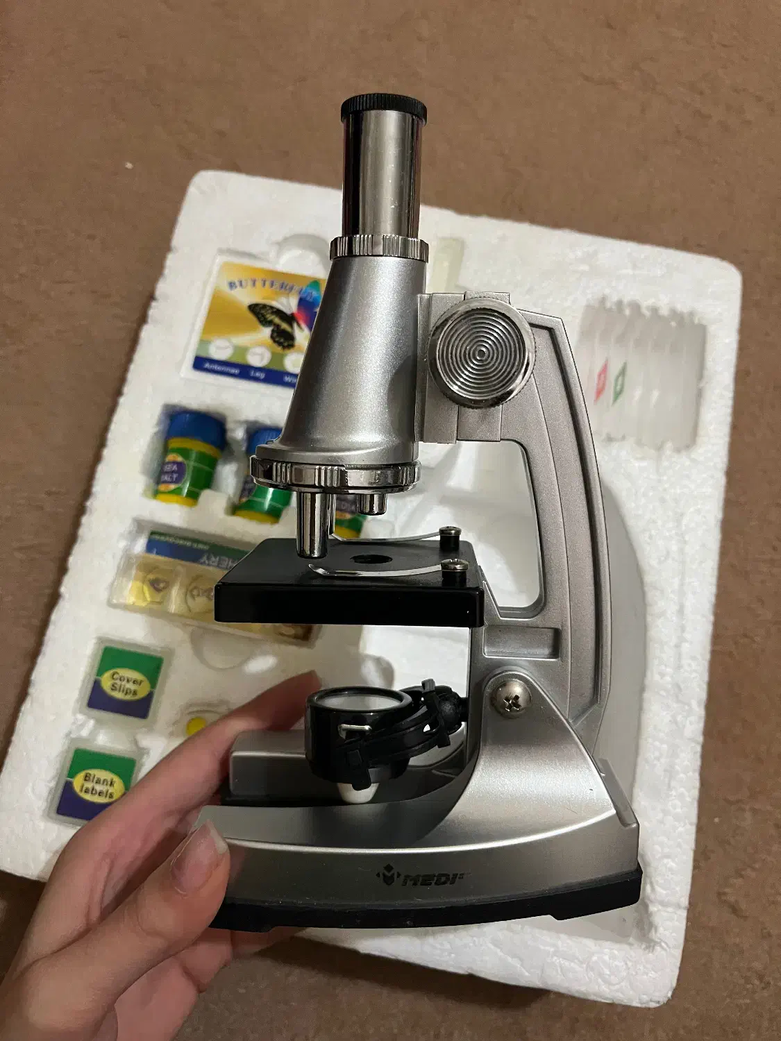 میکروسکوپ مدیک مدل بازی آموزشی|لوازم التحریر|بروجرد, |دیوار