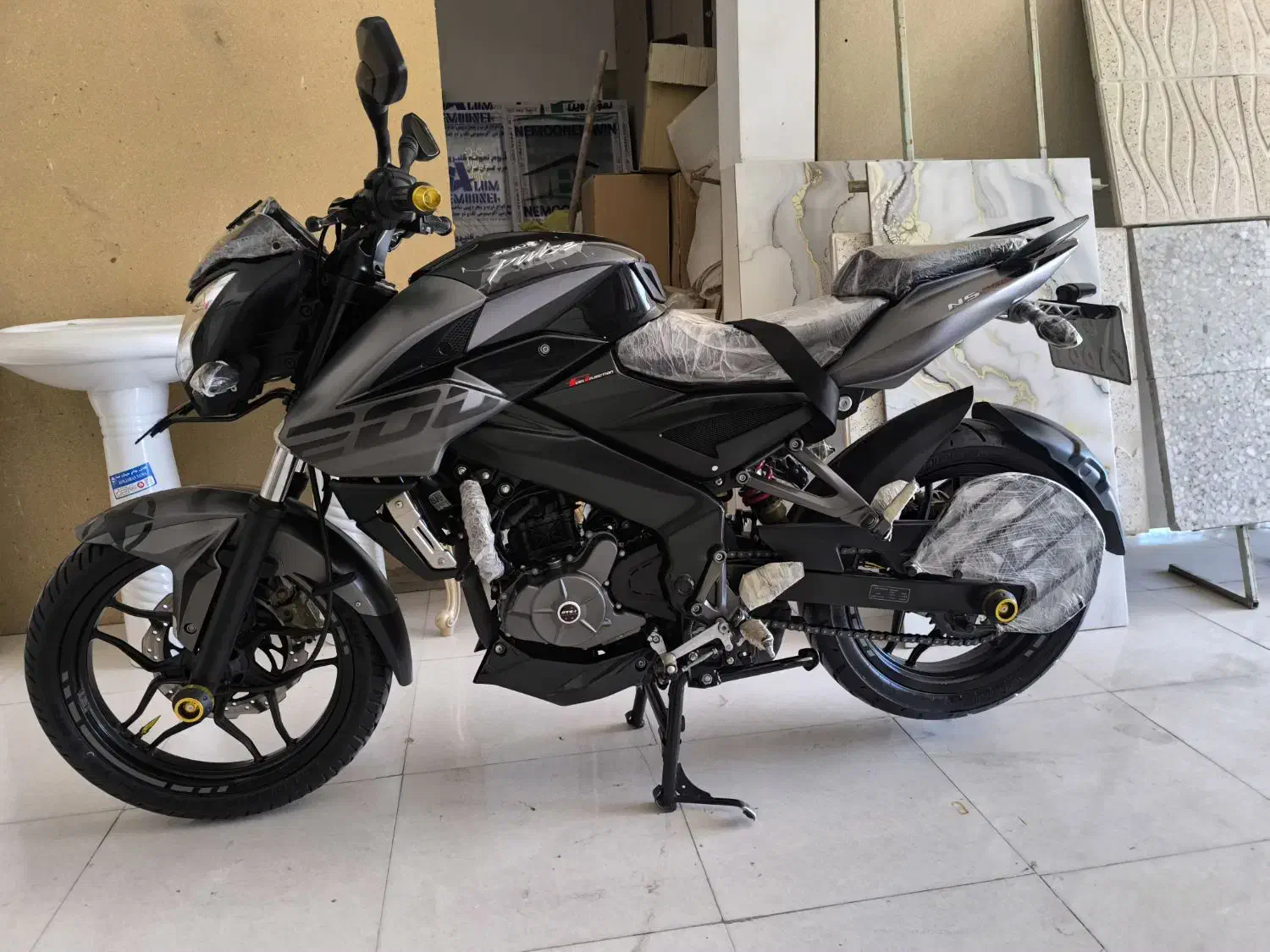 ان اس 200|موتورسیکلت|میلاجرد, |دیوار