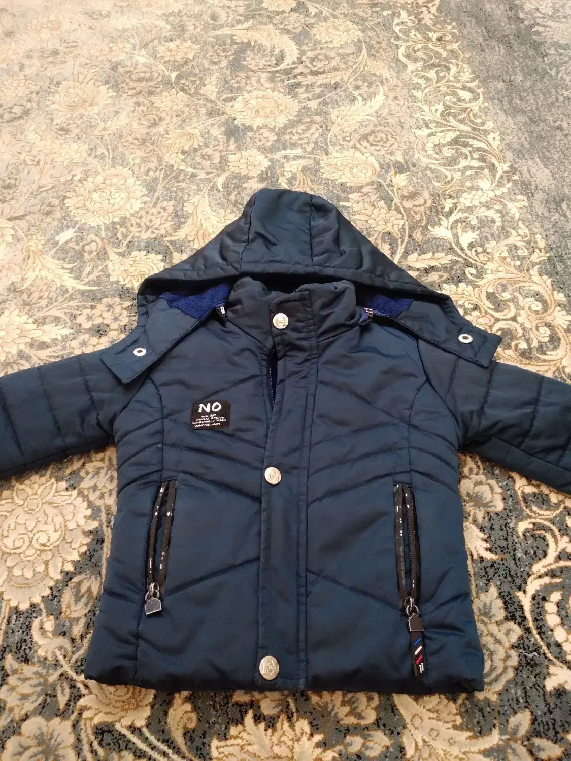 کاپشن یک تاسه سال|کفش و لباس بچه|قرچک, داوود آباد|دیوار