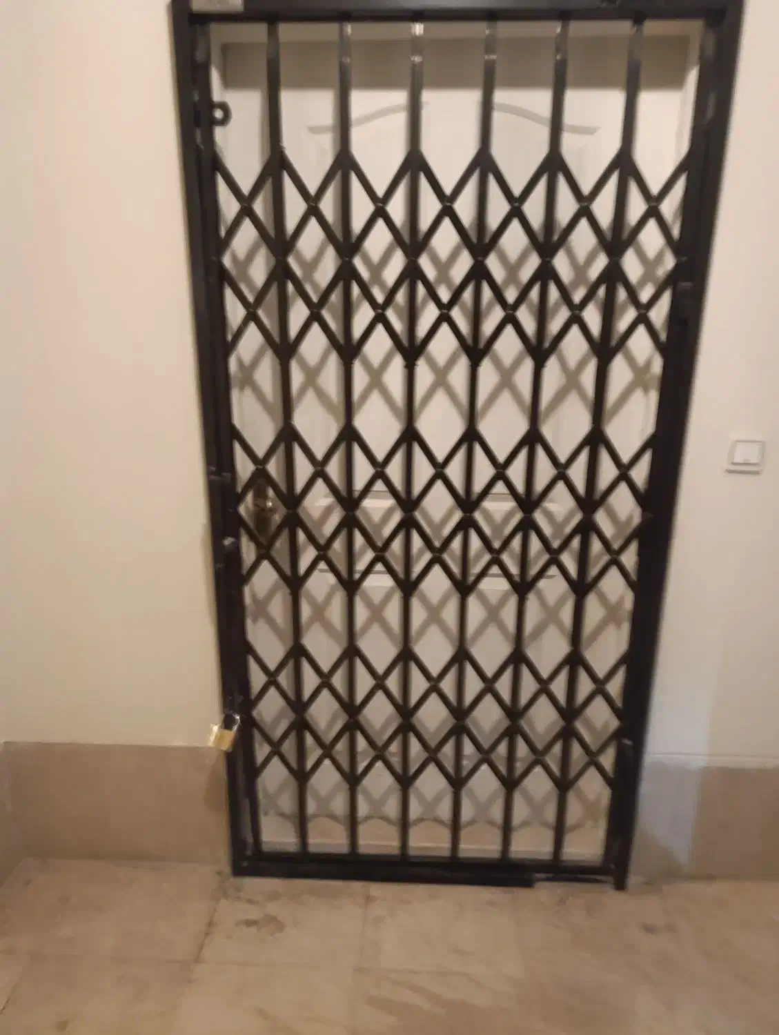 رهن اجاره خونه|اجارهٔ آپارتمان|محمدشهر, شهرک پیام (مهرالبرز)|دیوار