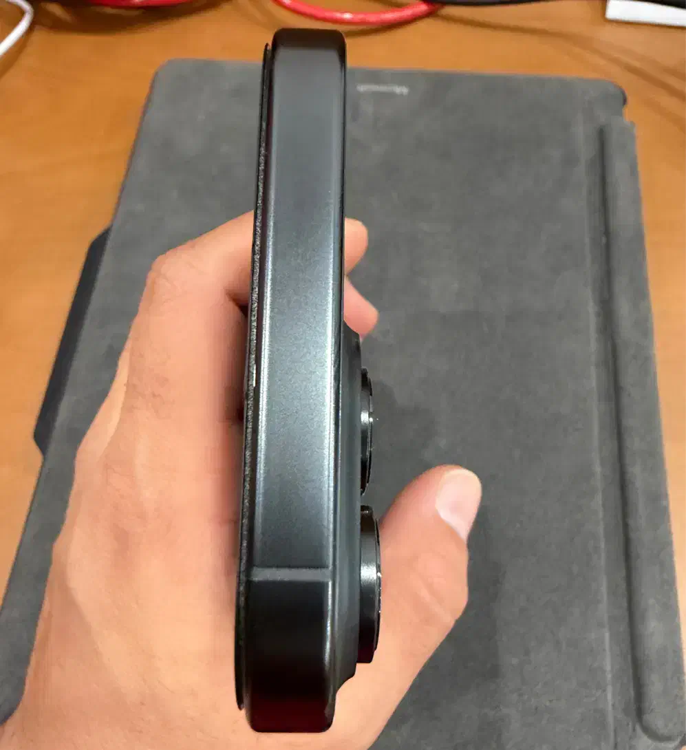 آیفون ۱۶ پرو مکس ۵۱۲ دوسیم با ریجستر در حد صفر|موبایل|شیراز, ارم|دیوار