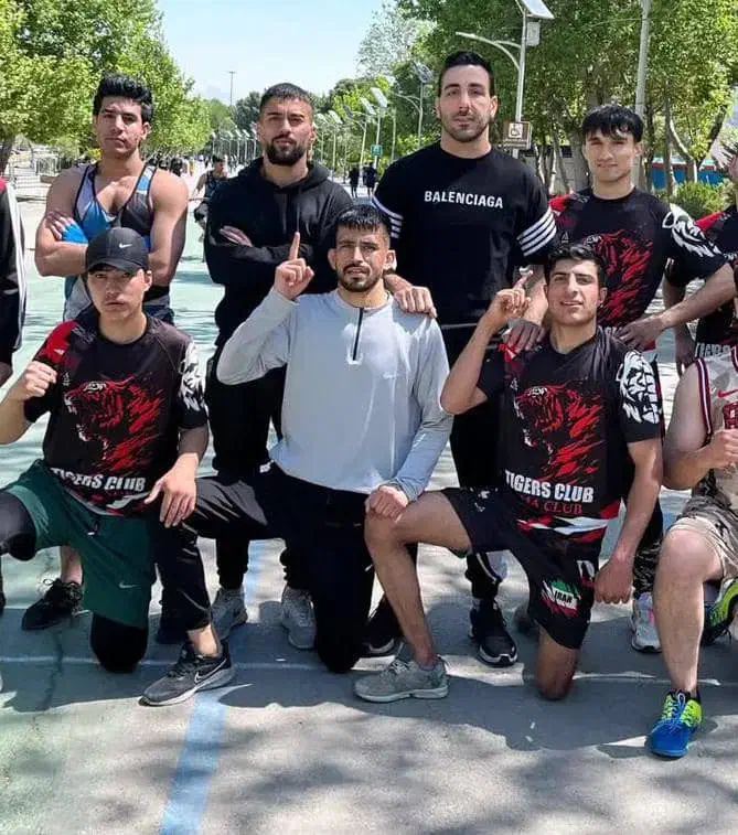 نیازمند کمک مربی و مربی رزمی آقاوخانم|استخدام آموزشی|قم, آذر (نکویی)|دیوار