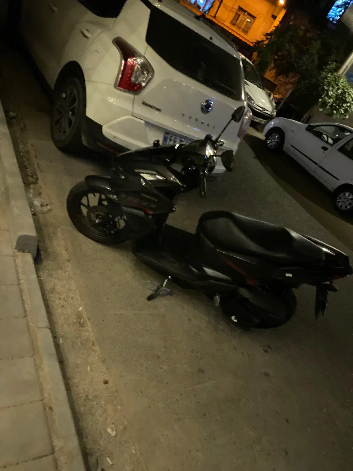 واریو۱۶۰|موتورسیکلت|تهران, عباس‌آباد|دیوار