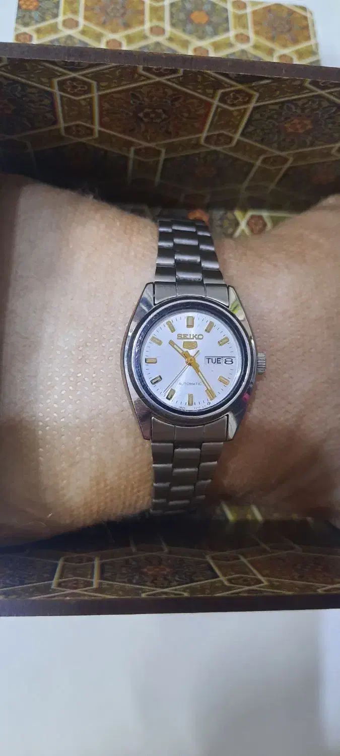 ساعت سیکو ۵ ( SEIKO 5 ) زنانه اتوماتیک درحد نو|ساعت|نظرآباد, نظرآباد|دیوار