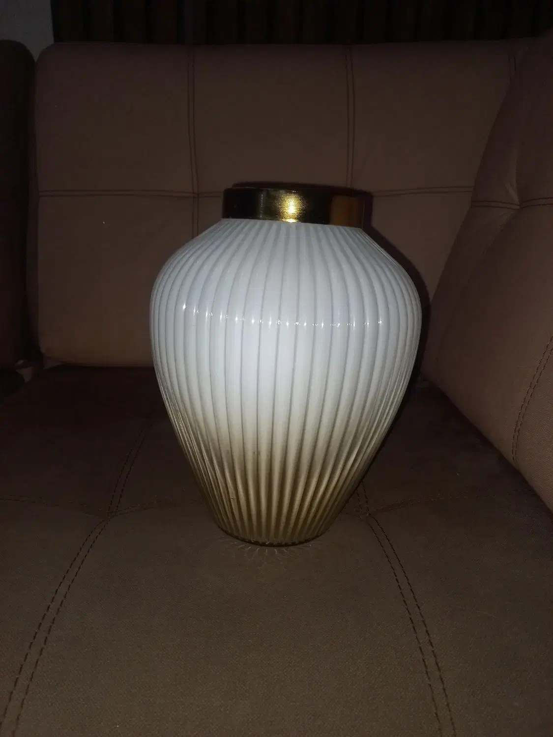 گلدان شیشه ای|گل و گیاه طبیعی|بجنورد, |دیوار