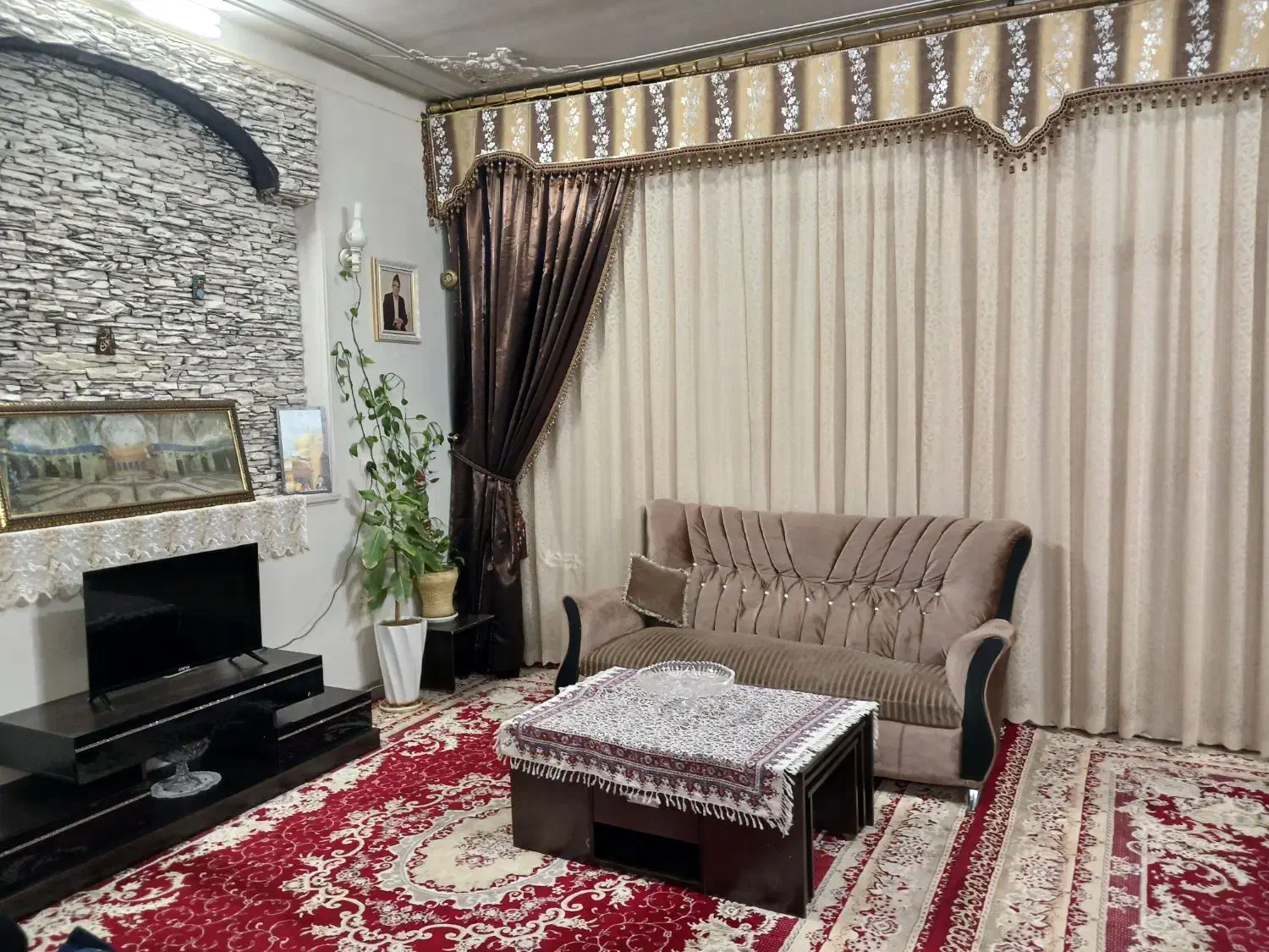 منزل ویلایی|فروش خانه و ویلا|قم, منبع آب|دیوار