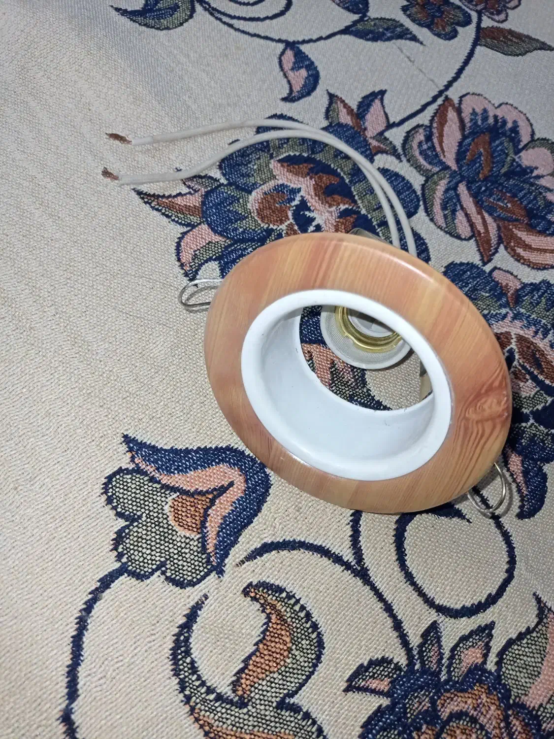 هالوژن|لامپ و چراغ|ری, حمزه‌آباد|دیوار