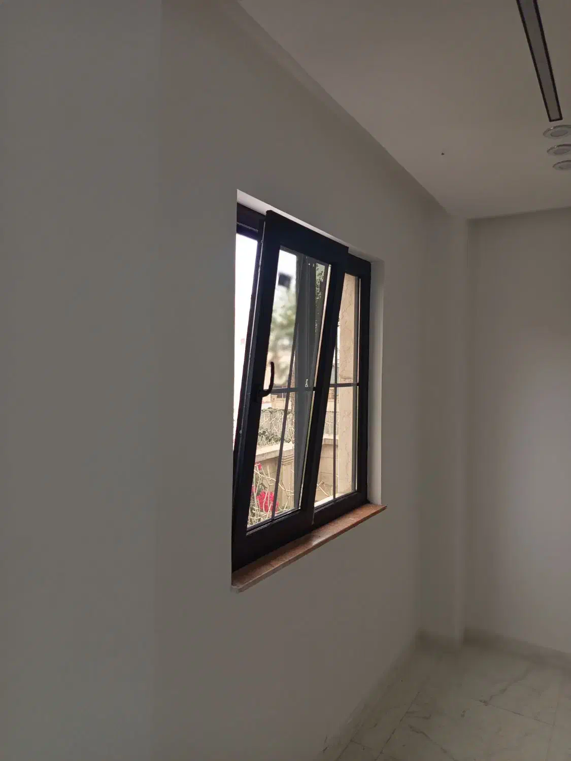 پنجره دوجداره میثم فریفته|خدمات پیشه و مهارت|تولم شهر, |دیوار