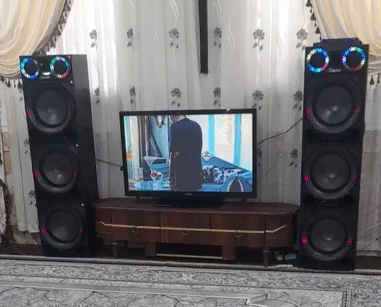 باند سالم سالم|سیستم صوتی خانگی|بروجرد, |دیوار