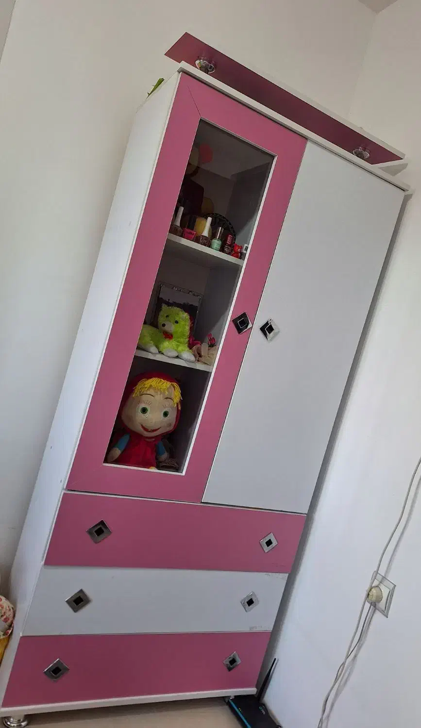 تخت  کمد لباس|تخت و صندلی بچه|کلاچای, |دیوار