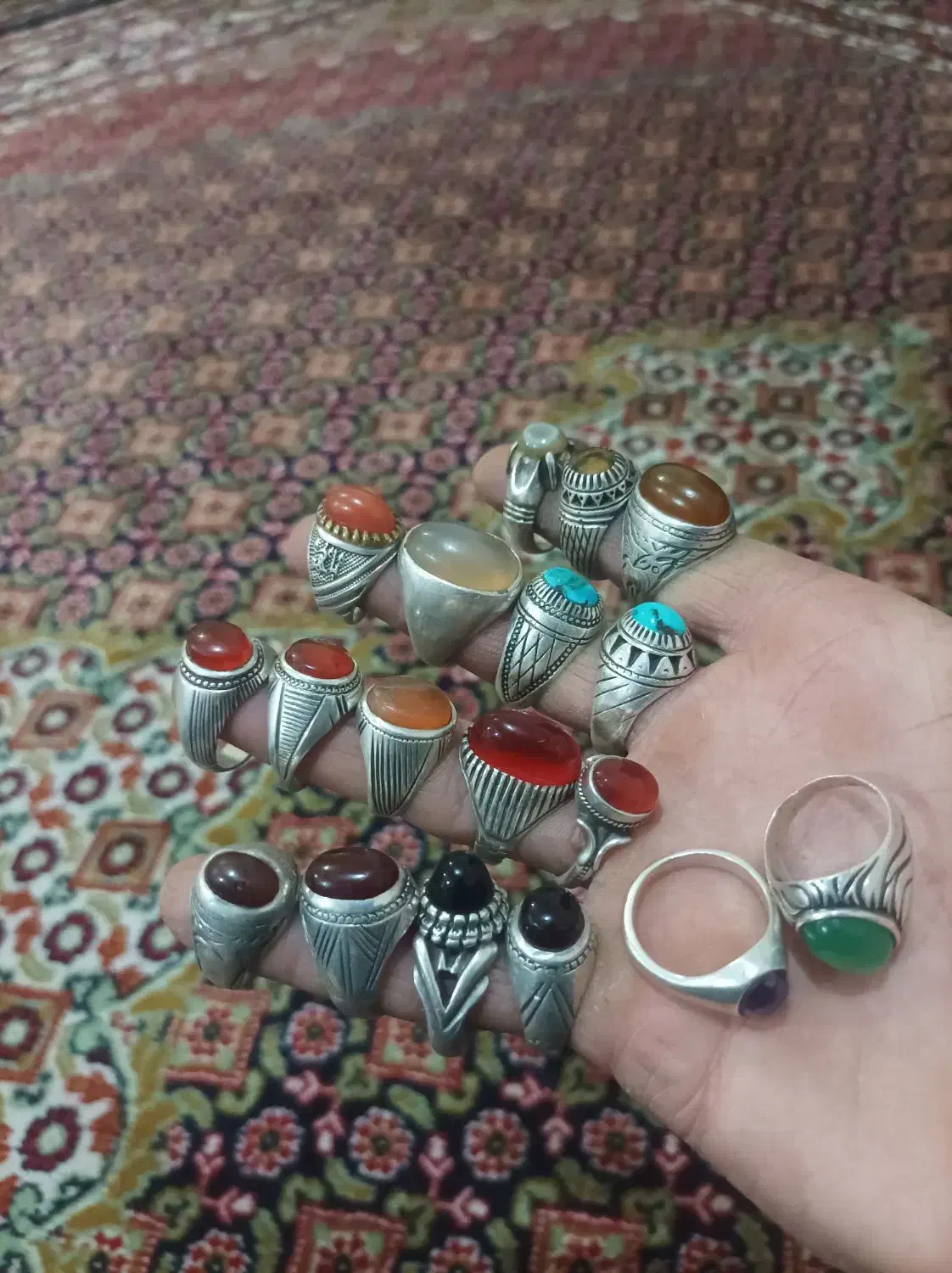 انگشترهای گلچین شده قدیمی وکهنه|جواهرات|بیرجند, |دیوار