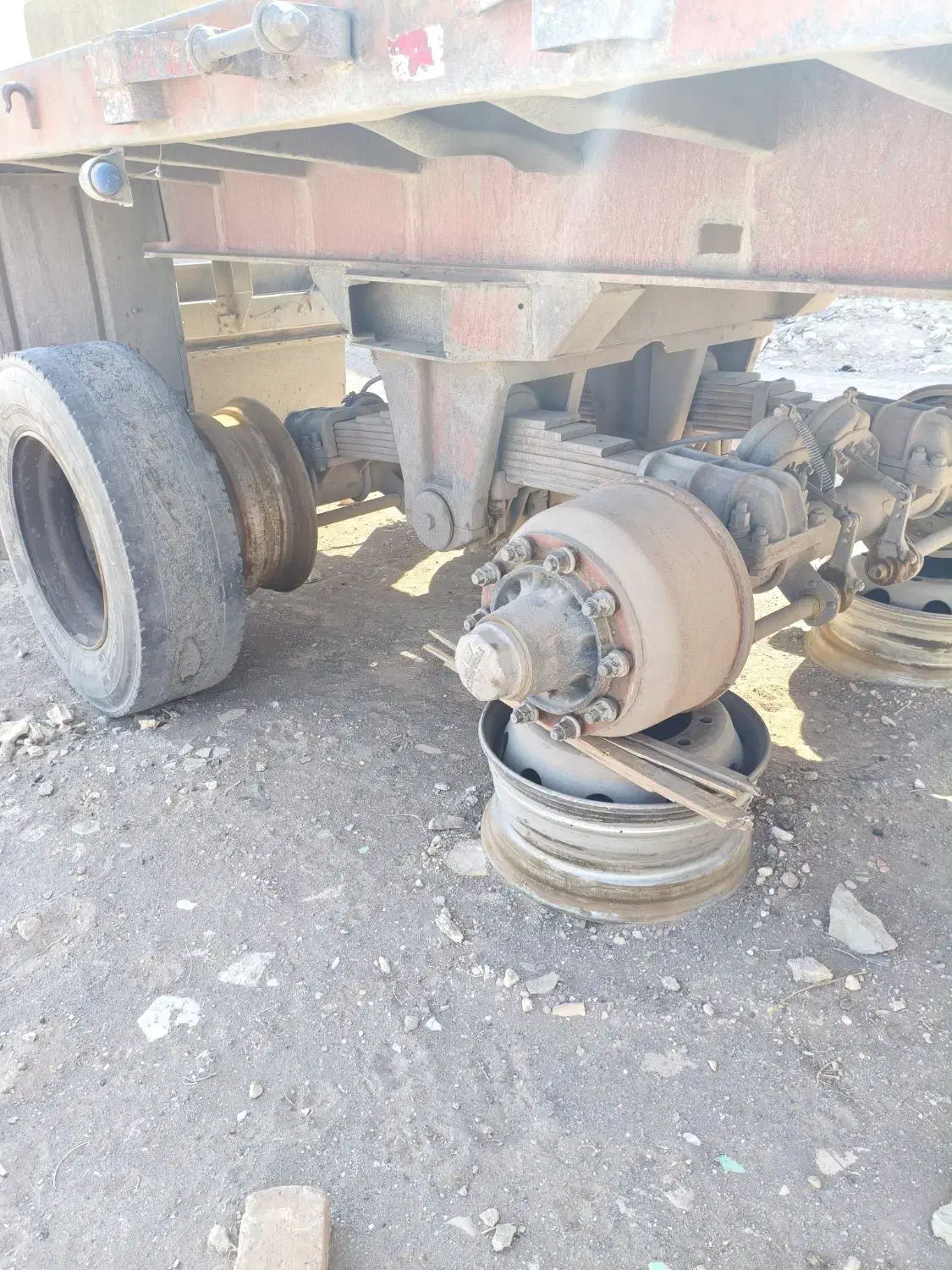 کفی تریلی|خودرو سنگین|نائین, |دیوار