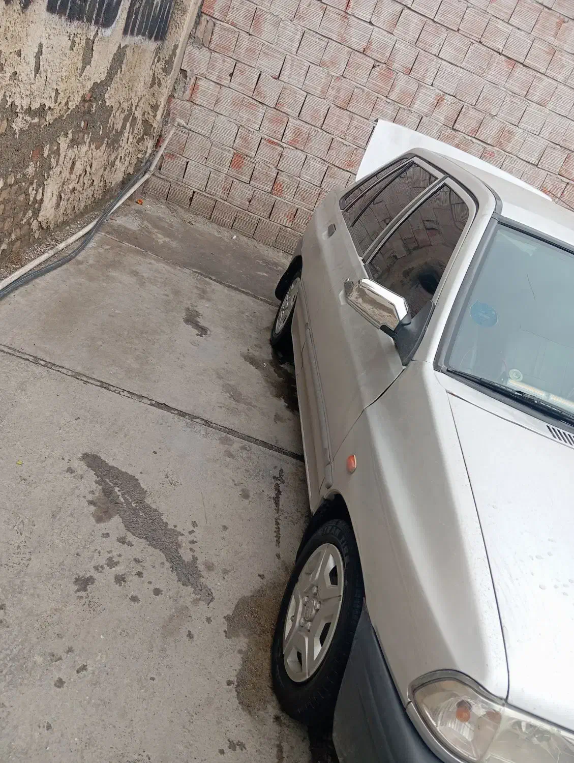 ماشین سالم بدنه بدون موج و کوچکترین پوسیدگی|خودرو سواری و وانت|گرگان, |دیوار