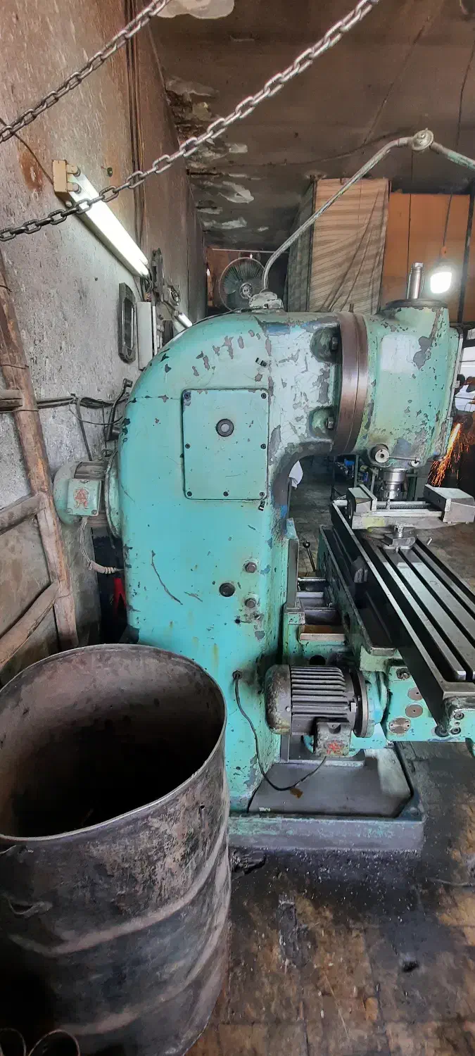 فرز نیمه سنگین تراش آمریکایی|ماشین‌آلات صنعتی|تهران, شهرک شریفی|دیوار