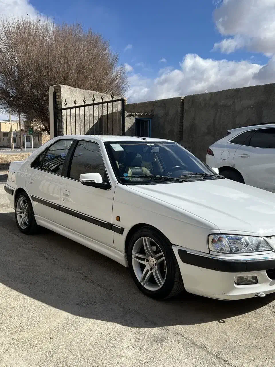 پژوپارس ۹۸ کم کارکرد|خودرو سواری و وانت|خمین, |دیوار