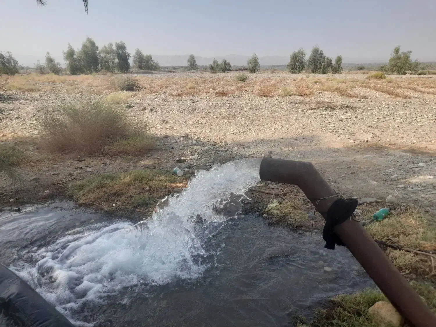 یک موتور اب برای اجاره کشت جوگندم|اجارهٔ دفتر صنعتی، کشاورزی، تجاری|جیرفت, |دیوار