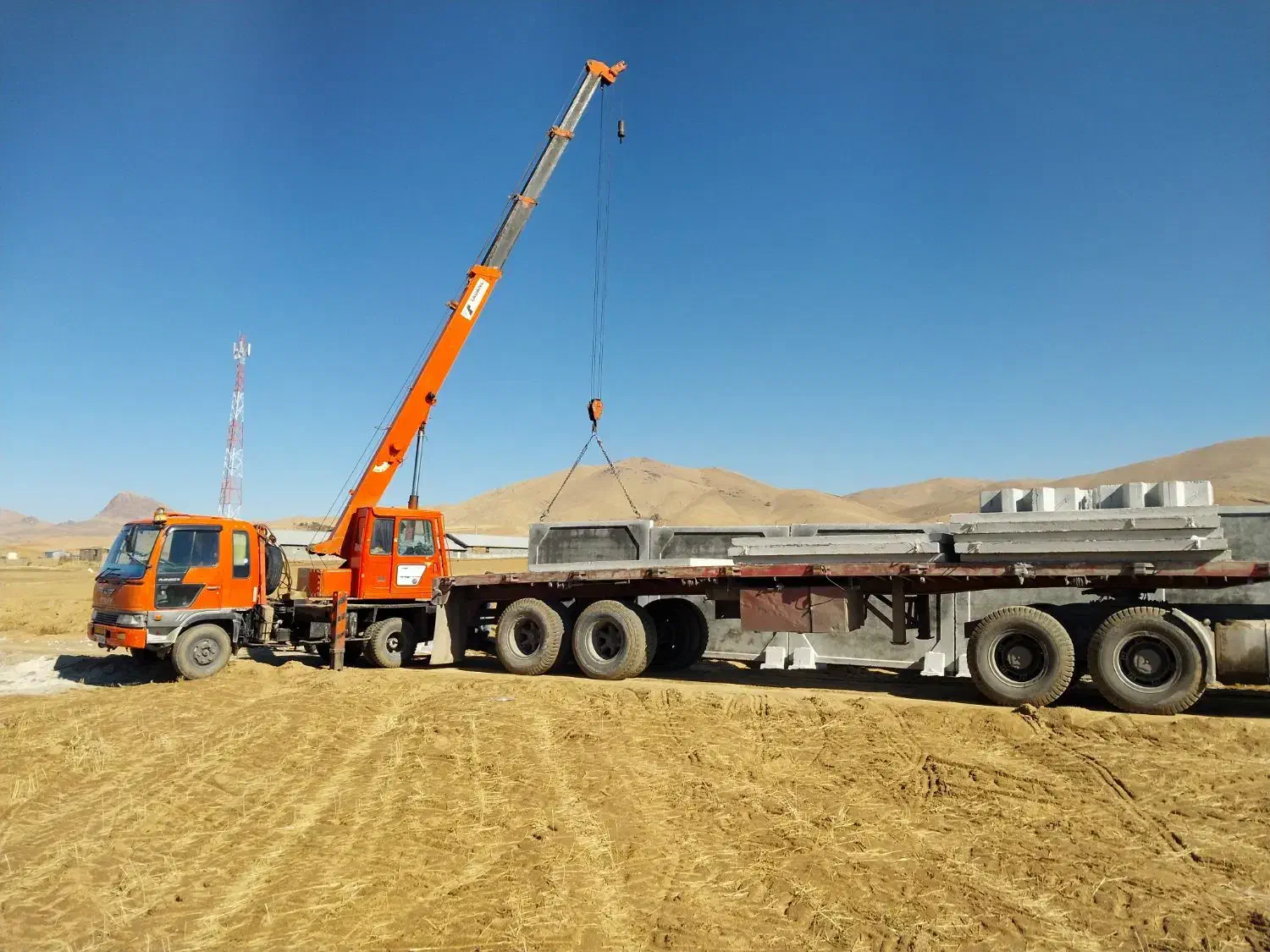 جرثقیل|خدمات حمل و نقل|بروجرد, |دیوار