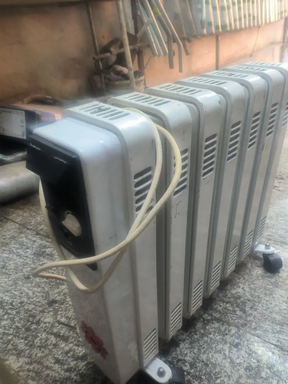 شوفاژ برقی|بخاری، هیتر، شومینه|اسلام‌شهر, شهرک قائمیه|دیوار