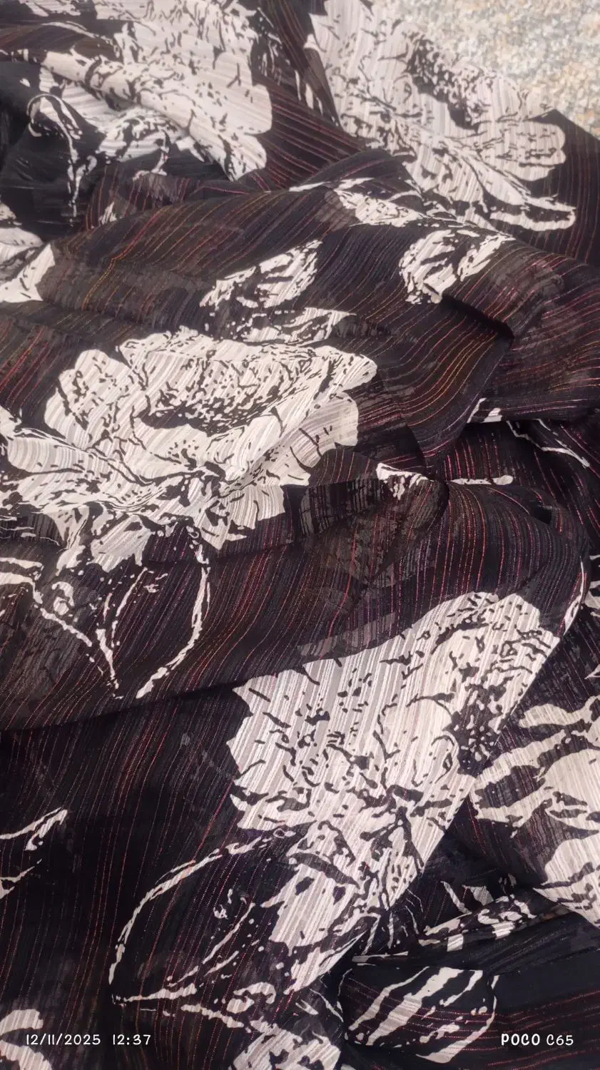 لباس|لباس|مریوان, |دیوار