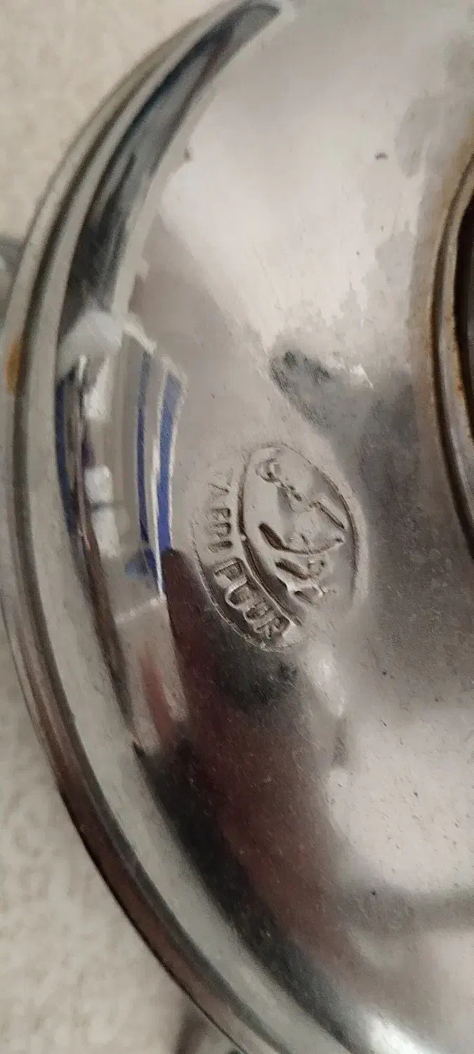 سماور نفتی تمام برنج سالم ۶لیتری مارک دولوکس|کلکسیون اشیاء عتیقه|فردیس, سپید دشت|دیوار