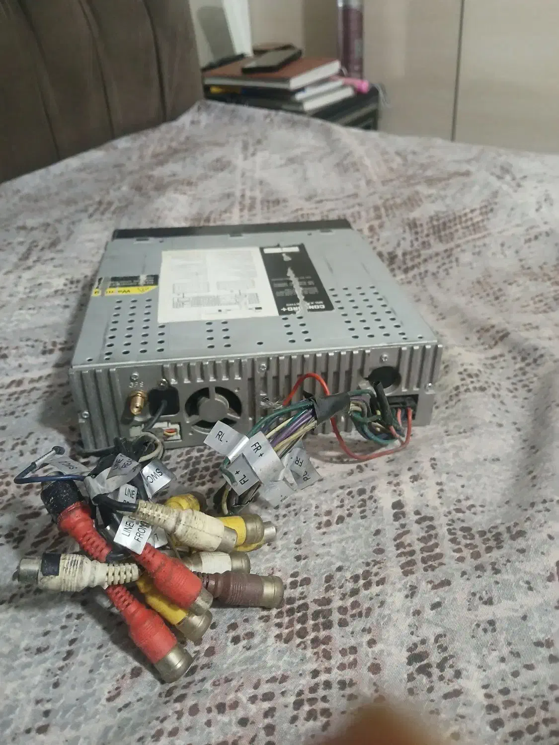 پخش کنکورد تصویری|صوتی و تصویری|مشهد, انقلاب|دیوار