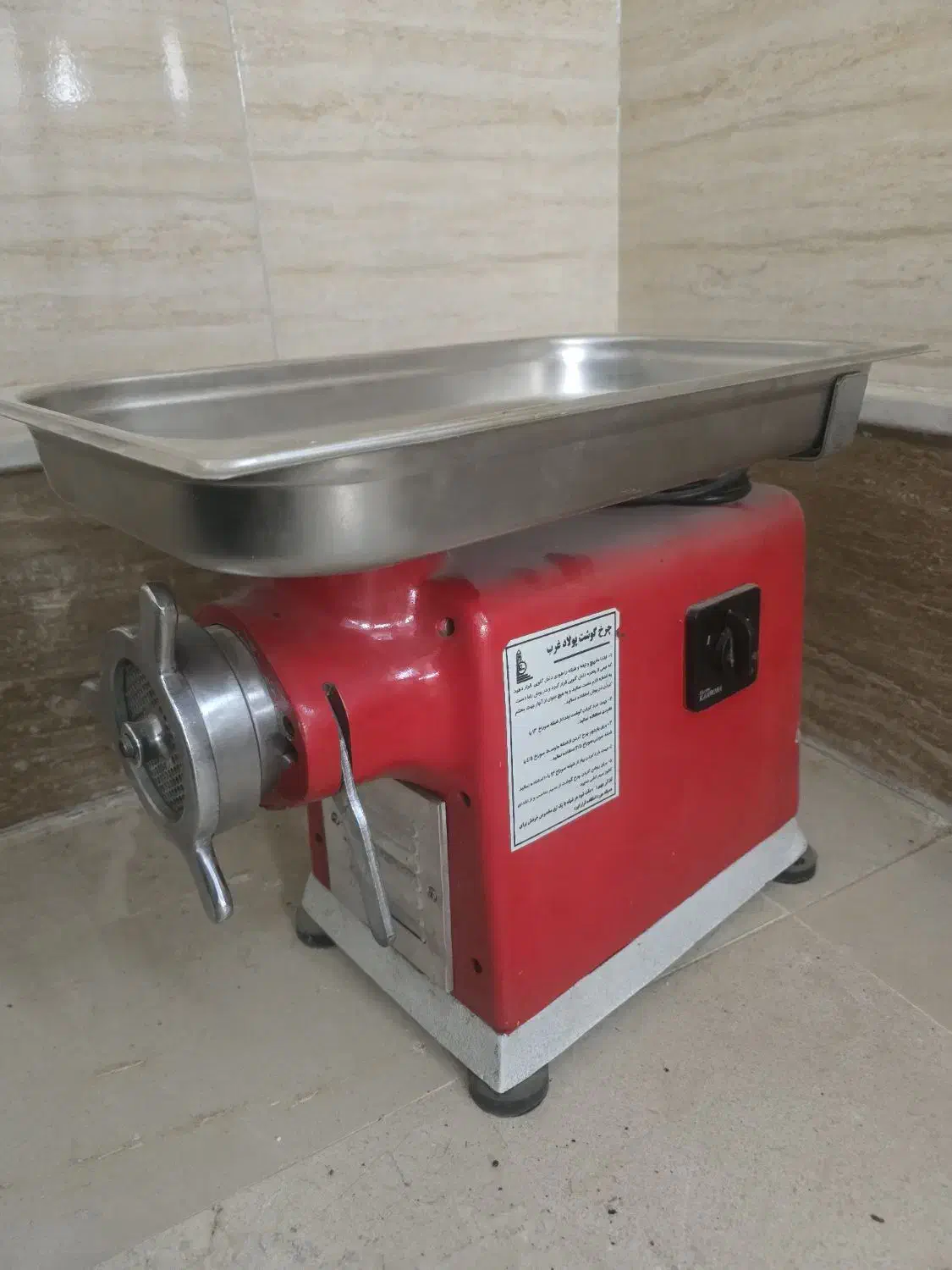 چرخ گوشت ۳۲ پولاد غرب در حد نو|فروشگاه و مغازه|بروجرد, |دیوار