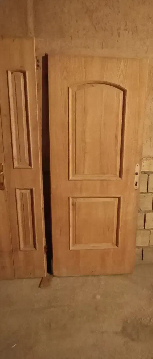 درب چوبی آب گرمکن|مصالح و تجهیزات ساختمان|مبارکه, |دیوار