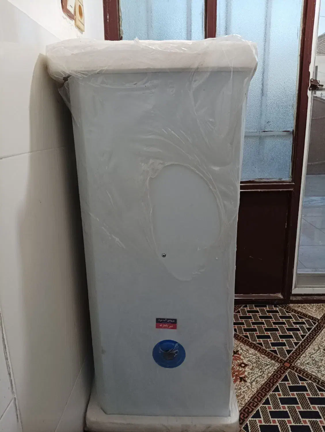 آبگرمکن ۵۰ لیتری|آبگرمکن، پکیج، شوفاژ|خمین, |دیوار