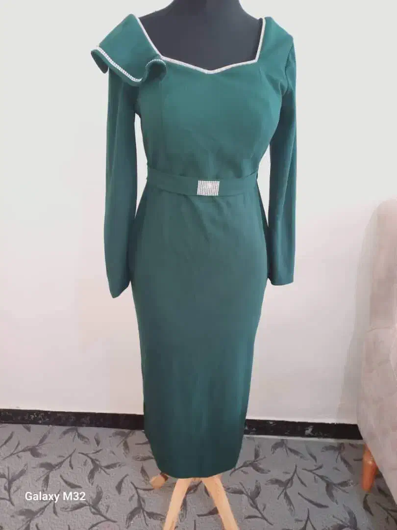 لباس مجلسی|لباس|شاهین‌شهر, ۹ دی|دیوار