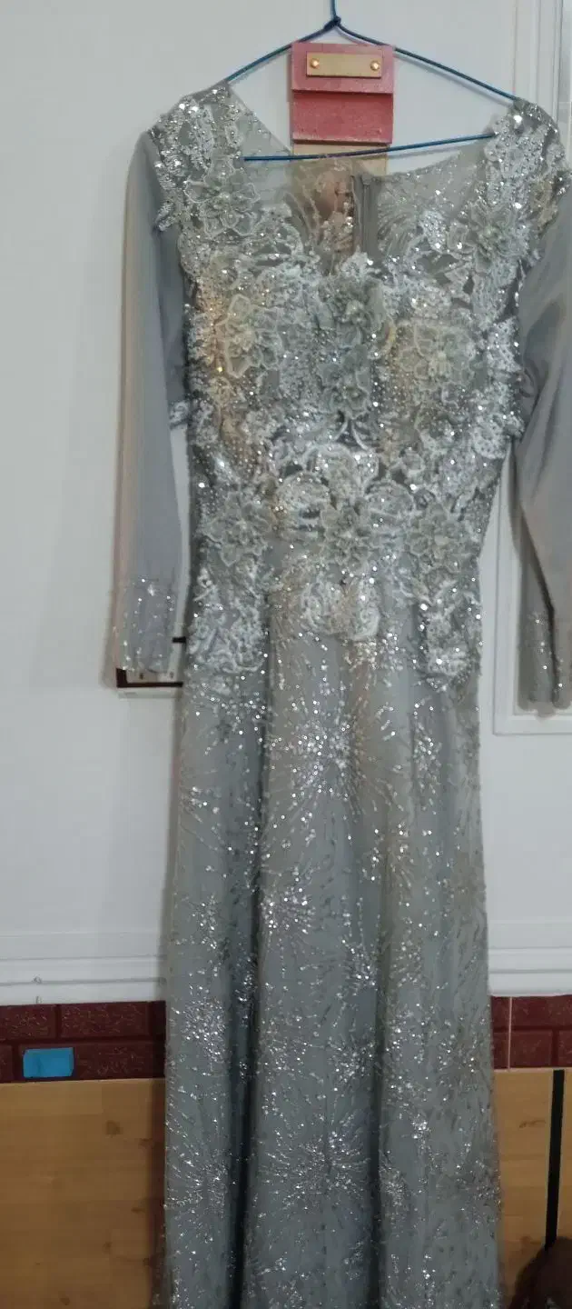 پیرهن مجلسی|لباس|نورآباد, |دیوار