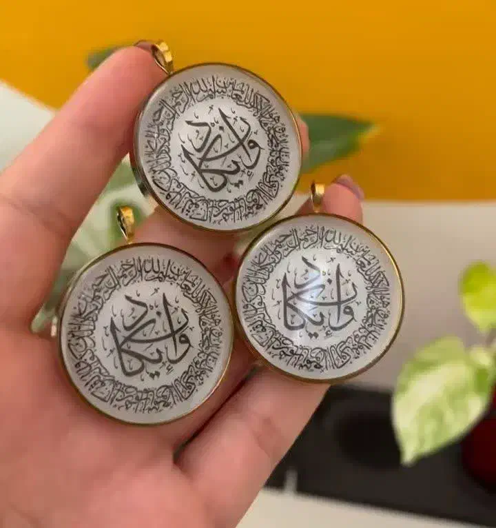 ساخت انواع زیورآلات و اکسسوری رزینی|زیورآلات و اکسسوری|سبزوار, ولیعصر (نجار آباد)|دیوار