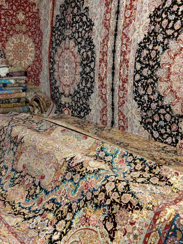 تجریش‌نیاوران‌فرمانیه خریداروکارشناسی‌و‌فروش‌فرش|فرش|تهران, تجریش|دیوار